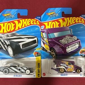 Hi-Roller and Haulinator Toy Cars Set